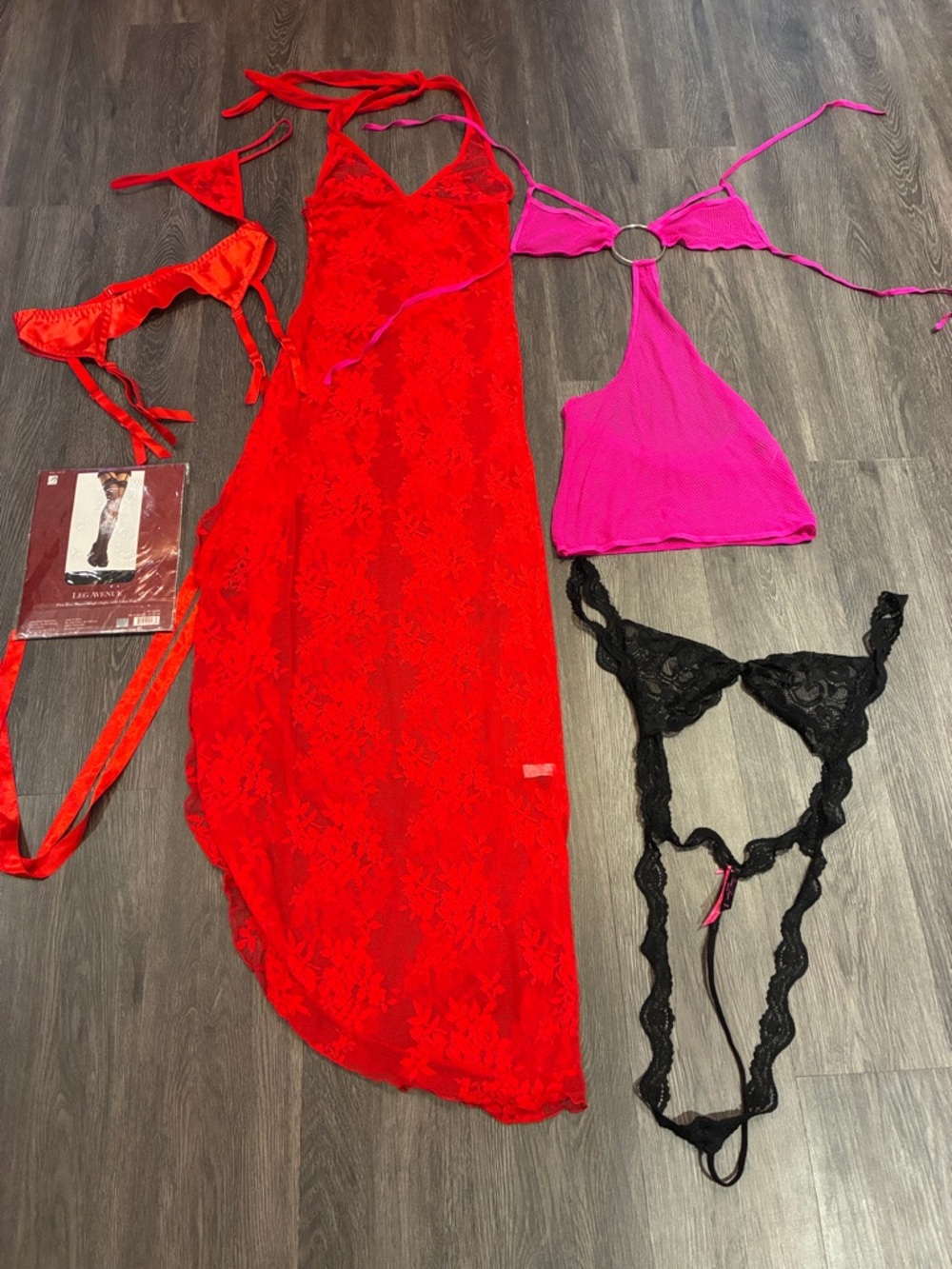 Leg Avenue Lot of Lingerie (O/S) Includes Negligée Set, NWT Stockings & More